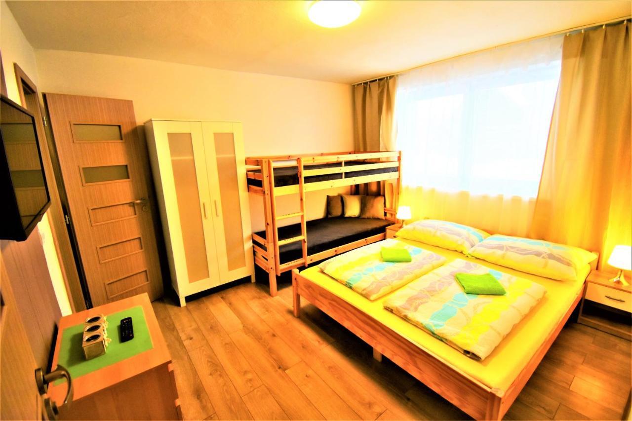 Penzion Privat Siesta Hotel Liptovsky Mikulas Exterior photo